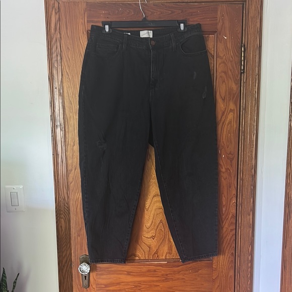 Black Denim barrel Jeans - Picture 1 of 5